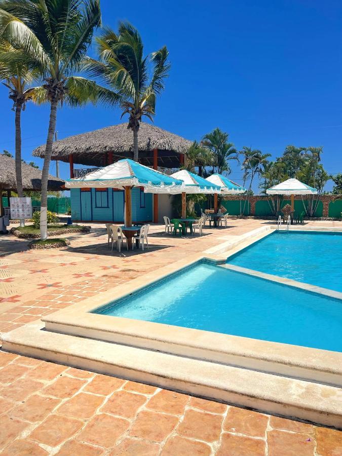 Puerto Blanco Marina & Hotel Luperón エクステリア 写真